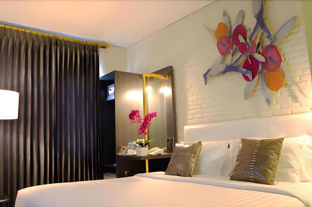Couleur Hotel Cengkareng Джакарта Екстериор снимка
