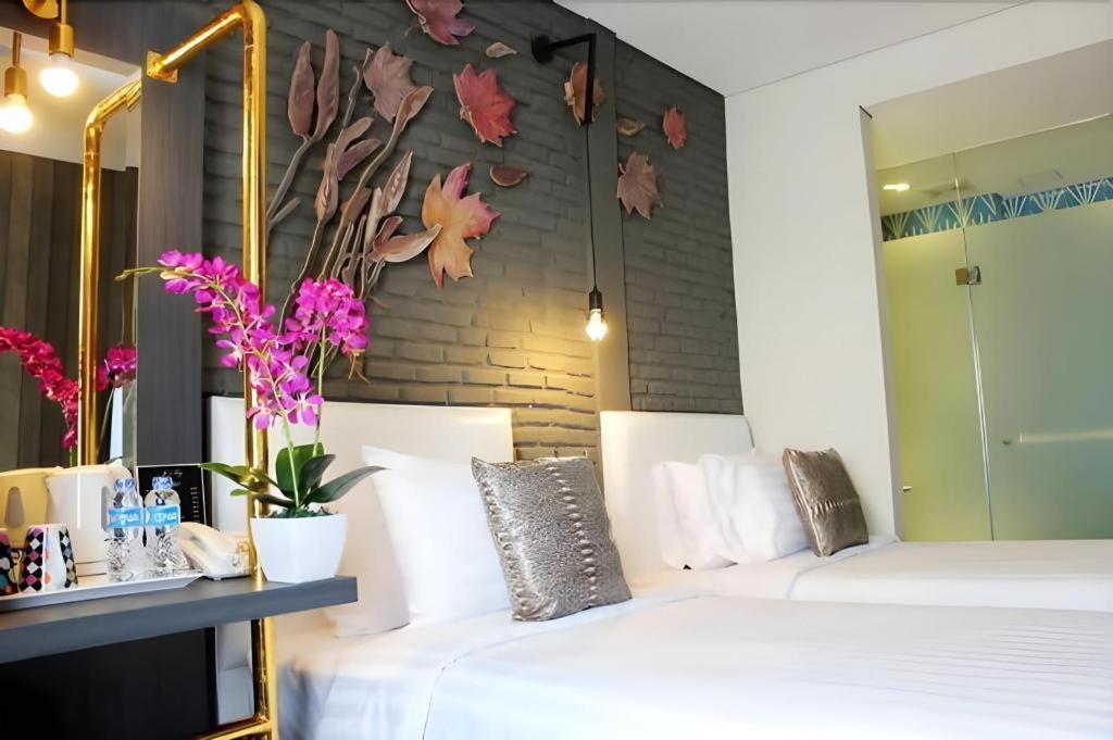 Couleur Hotel Cengkareng Джакарта Екстериор снимка